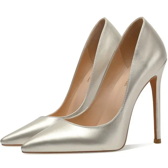 Petit Cadeau Leona - Classic and Sexy Slip on Pumps with 5" High Heels. NEW! - Picture 3 of 8